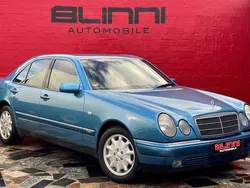 Blau Gebraucht 1998 Mercedes E300 Elegance Limousine | 10.999 € (Fairer Preis)