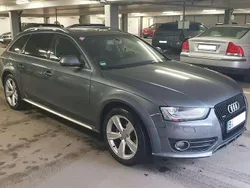 Grau Gebraucht 2016 Audi A4 Allroad Premium Plus Kombi | 14.550 €