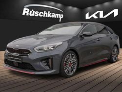 Grau Gebraucht 2021 Kia ProCeed GT Kleinwagen | 25.280 € (Fairer Preis)