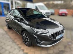 Grau Gebraucht 2023 Ford Fiesta Titanium Limousine | 17.490 € (Guter Preis)