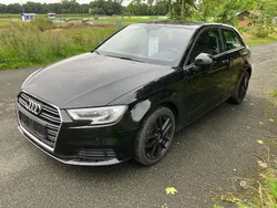 Schwarz Gebraucht 2016 Audi A3 Limousine | 8.300 € (Guter Preis)