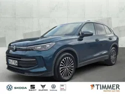 Blau Gebraucht 2024 VW Tiguan Life SUV | 36.880 € (Etwas zu teuer)