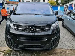 Schwarz Gebraucht 2019 Opel Vivaro Van | 16.400 € (Etwas zu teuer)
