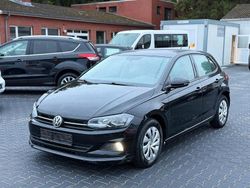 Schwarz Gebraucht 2019 VW Polo Comfortline Limousine | 5.800 €