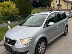 Silber Gebraucht 2008 VW Touran United Van / Kleinbus | 3.350 € (Fairer Preis)