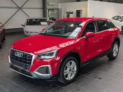 Rot Gebraucht 2021 Audi Q2 Advanced SUV | 22.900 € (Fairer Preis)