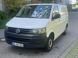 Weiß Gebraucht 2015 VW T5 Van | 7.950 € (Guter Preis)