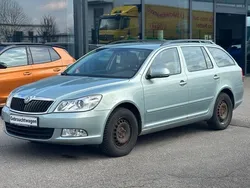 Silber Gebraucht 2010 Skoda Octavia Impuls Edition Kombi | 4.100 € (Superpreis)