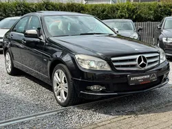 Obsidianschwarz Gebraucht 2009 Mercedes C350 Avantgarde Limousine | 9.990 € (Fairer Preis)
