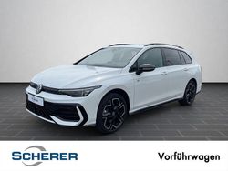 Oryxweiß perlmutteffekt (metallic) Gebraucht 2025 VW Golf VIII R-line Kombi | 40.988 €