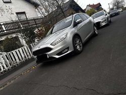 Silber Gebraucht 2016 Ford Focus Business Edition Kombi | 11.000 €
