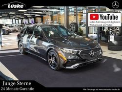 Grau Gebraucht 2023 Mercedes E220 AMG line Kombi | 52.400 €
