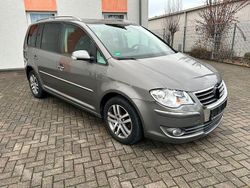 Grau Gebraucht 2009 VW Touran Highline Van / Kleinbus | 2.000 € (Superpreis)