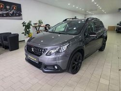 Grau Gebraucht 2017 Peugeot 2008 Allure SUV | 7.900 € (Fairer Preis)