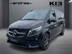 Obsidianschwarz metallic Gebraucht 2023 Mercedes V300 AMG line Van / Kleinbus | 64.499 € (Fairer Preis)