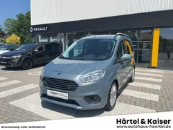 Twilightblue mettallic / schwarz (schwarz) Gebraucht 2019 Ford Tourneo Courier Titanium Van / Kleinbus | 13.990 € (Fairer Preis)