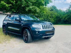 Grau Gebraucht 2011 Jeep Grand Cherokee Overland SUV | 16.999 € (Teuer)