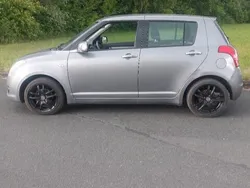 Grau Gebraucht 2008 Suzuki Swift Limousine | 1.850 € (Etwas zu teuer)