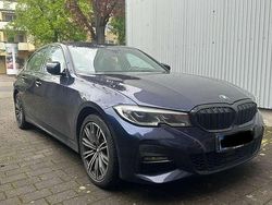 Blau Gebraucht 2019 BMW 330e M Sport Limousine | 27.400 € (Fairer Preis)