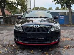 Schwarzmagic perleffekt Gebraucht 2014 Skoda Fabia Cool Edition Kleinwagen | 4.699 €