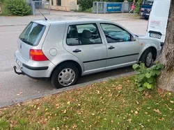 Silber Gebraucht 1998 VW Golf IV Kleinwagen | 700 € (Guter Preis)