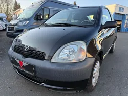 Schwarz Gebraucht 2002 Toyota Yaris Kleinwagen | 1.890 € (Fairer Preis)