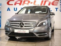 Grau Gebraucht 2012 Mercedes 200 Limousine | 8.999 € (Superpreis)