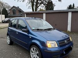 Blau Gebraucht 2004 Fiat Punto Kleinwagen | 1.649 € (Etwas zu teuer)