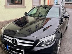 Schwarz Gebraucht 2018 Mercedes C250 Limousine | 19.700 € (Guter Preis)