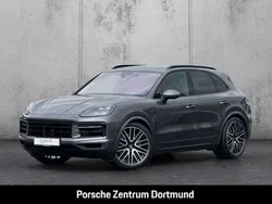 Grau Gebraucht 2023 Porsche Cayenne SUV | 107.500 € (Superpreis)