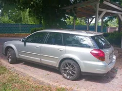 Silber Gebraucht 2005 Subaru Outback SUV | 3.999 €