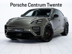 Grün Neu 2025 Porsche Macan Turbo SUV | 144.900 € (Fairer Preis)