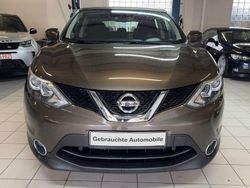 Braun Gebraucht 2015 Nissan Qashqai Acenta SUV | 11.450 € (Teuer)