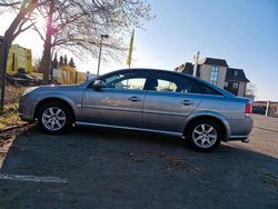 Silber Gebraucht 2005 Opel Vectra Limousine | 3.500 € (Teuer)