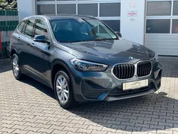 Grau Gebraucht 2020 BMW X1 SUV | 22.990 € (Fairer Preis)