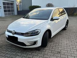 Weiß Gebraucht 2018 VW e-Golf Kleinwagen | 11.500 € (Guter Preis)