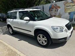 Weiß Gebraucht 2010 Skoda Yeti SUV | 2.499 € (Superpreis)