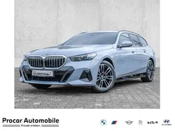 Grau Gebraucht 2024 BMW 520 M Sport Kombi | 53.480 € (Guter Preis)
