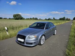 Grau Gebraucht 2005 Audi A4 Sport Limousine | 16.900 €