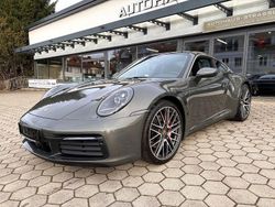 Aventuringrünmetallic Gebraucht 2021 Porsche 911 Carrera S Chrono Coupé | 129.900 € (Fairer Preis)