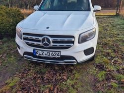 Weiß Gebraucht 2021 Mercedes GLB200 SUV | 22.999 € (Fairer Preis)