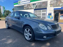 Blau Gebraucht 2004 Mercedes E280 Limousine | 4.500 € (Fairer Preis)