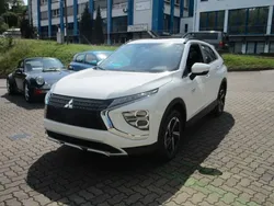 Uni weiss Neu 2024 Mitsubishi Eclipse Cross Plus SUV | 30.490 €
