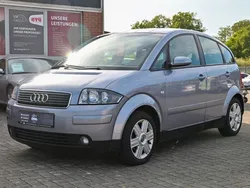 Silber Gebraucht 2004 Audi A2 Young Kleinwagen | 5.990 € (Etwas zu teuer)