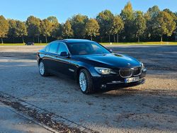 Blau Gebraucht 2009 BMW 730 Limousine | 10.200 € (Fairer Preis)
