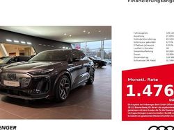 Grau Neu 2025 Audi Q6 Sportback e-tron Sport SUV | 105.125 € (Teuer)