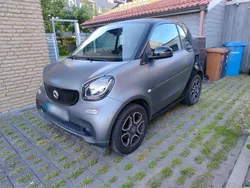 Grau Gebraucht 2016 Smart ForTwo Coupé Passion Kleinwagen | 12.100 €