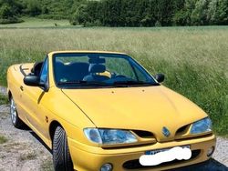 Gelb Gebraucht 1997 Renault Mégane Cabriolet Cabrio | 1.700 € (Etwas zu teuer)