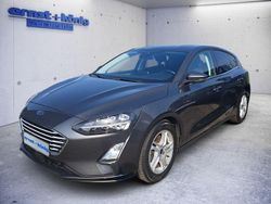 Grau Gebraucht 2020 Ford Focus Titanium Limousine | 20.990 € (Etwas zu teuer)