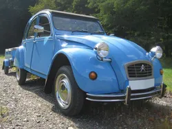 Blau Gebraucht 1986 Citroën 2CV Limousine | 20.000 €